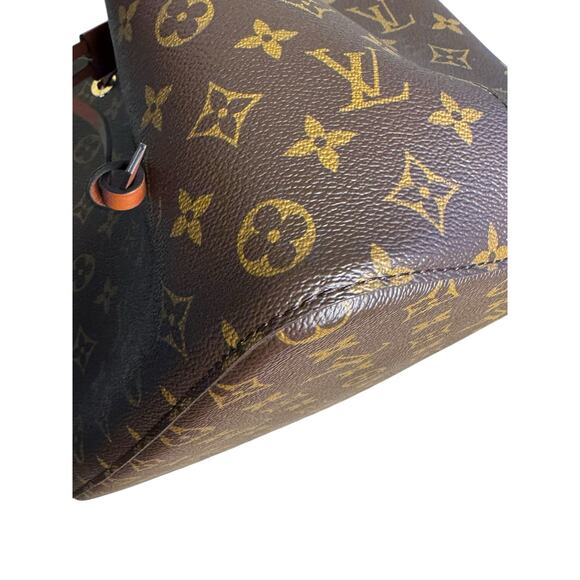 Louis Vuitton NWOT NeoNoe MM Bucket Bag in Caramel w/Dust Bag, Box & Ribbon - Picture 13 of 16